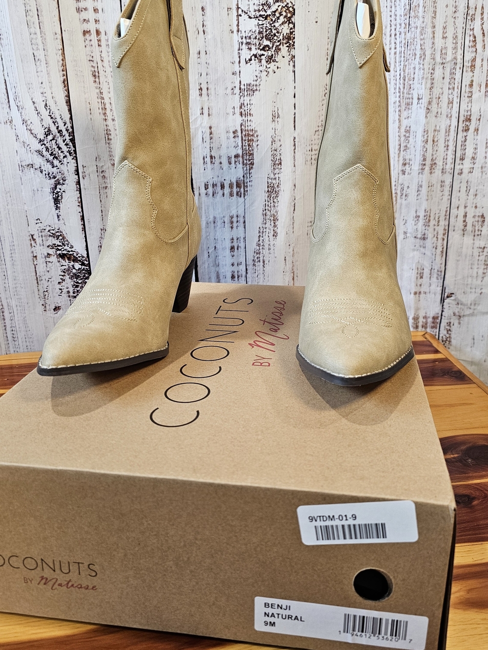 Coconuts by Matisse Benji Western Boots Natural Beige Cowboy Booties NIB Size 9 - Picture 3 of 6